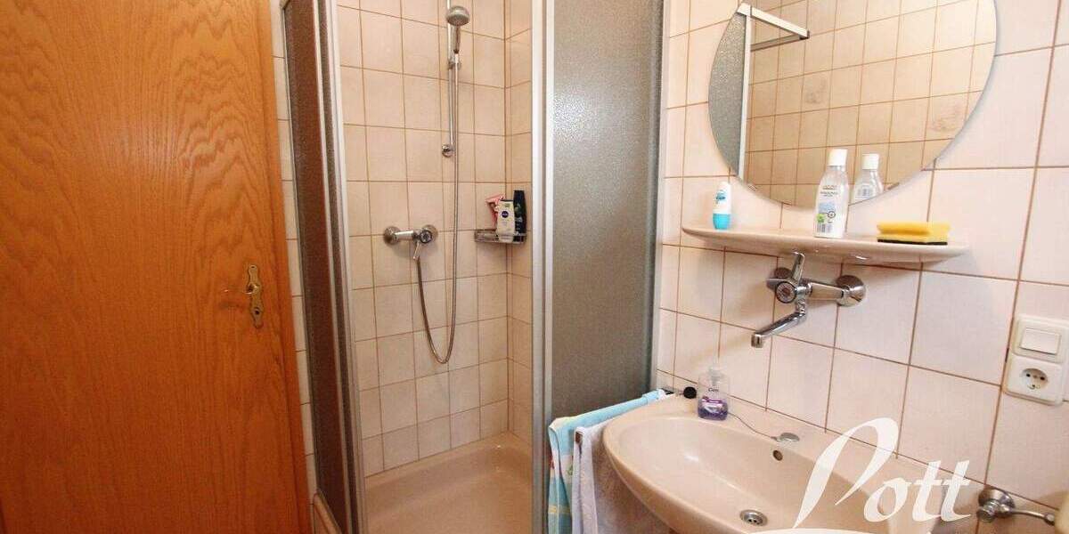 +++ Gemütliches Einfamilienhaus mit Garage in beliebter Wohnumgebung von Apen! +++ 2 zimmer