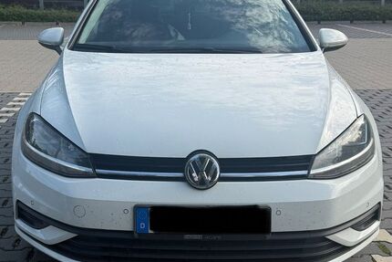 VW Golf 186.000 km 8.990 &euro; Delmenhorst 27751