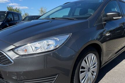 Ford Focus 180.000 km 6.200 &euro; Wildau 15745