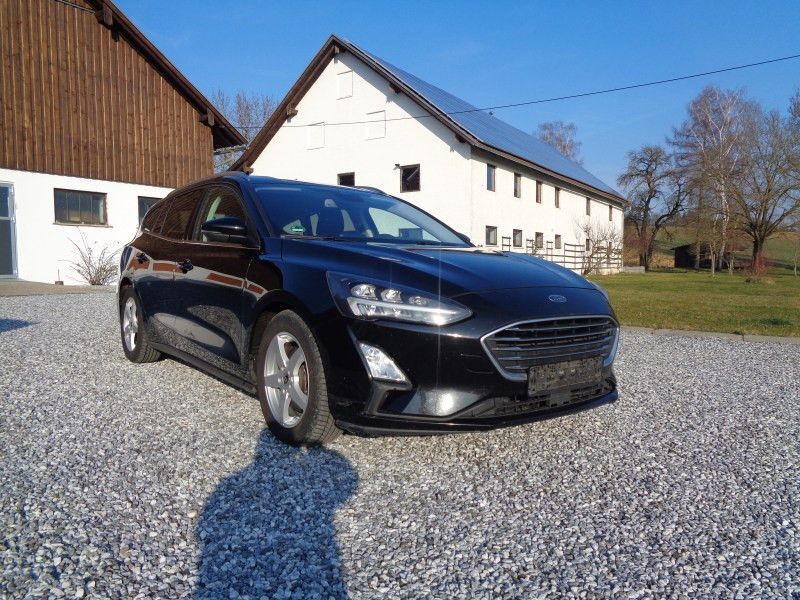 Ford Focus 144.249 km 9.599 € Baierbach /Landshut 84171