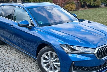 Skoda Superb 24.000 km 35.500 &euro; Berlin 13349