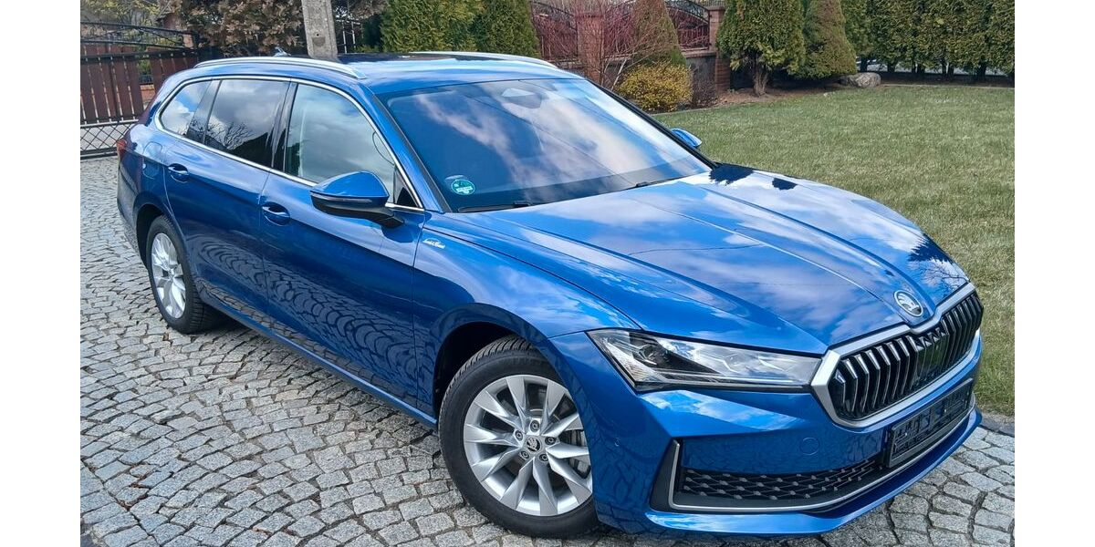 Skoda Superb 24.000 km 35.500 &euro; Berlin 13349