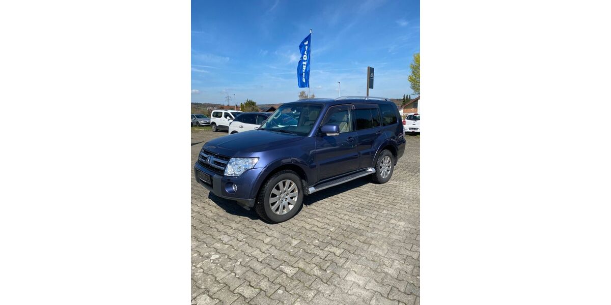 Mitsubishi Pajero 360.000 km 5.299 &euro; Suppingen 89150