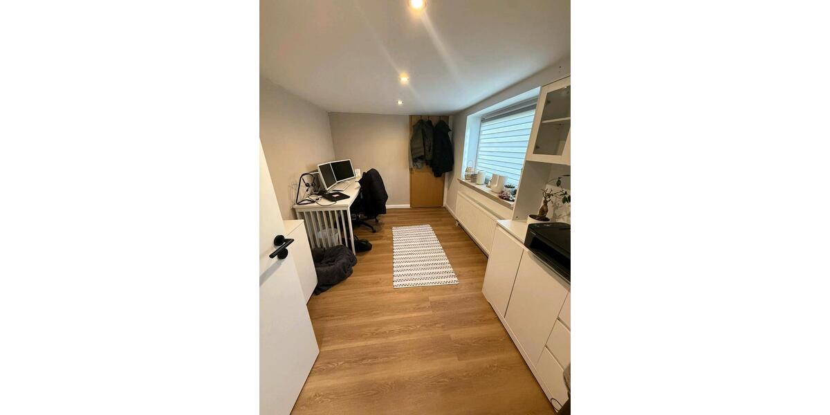 Großzügige Erdgeschosswohnung mit Garten + Stellplätzen OT Enzen 5 zimmer