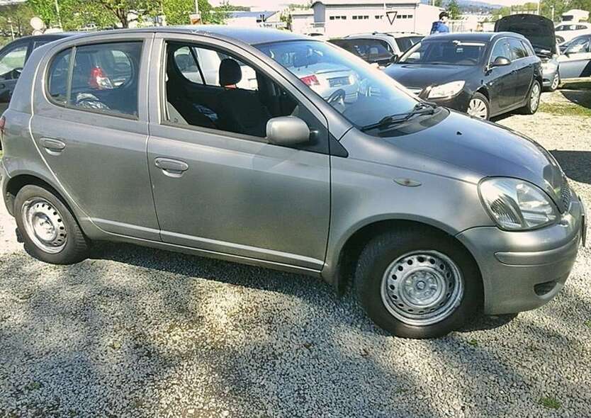 Yaris