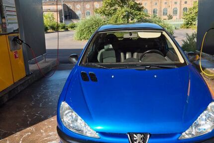 Peugeot 206 121.500 km 3.000 &euro; Völklingen 66333