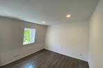 Helle 2-Zimmer-Wohnung mit offener Wohnküche & Abstellraum in NW zimmer