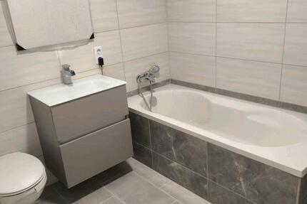 Wohnung Rödental - 4 Zimmer, 205 m&sup2;, 1.700&euro; | Angebot:25084184