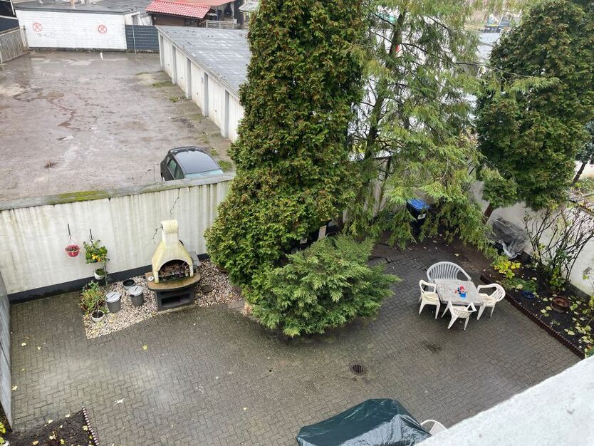 Schöne 3 Zimmer Wohnung im gepflegten Haus !