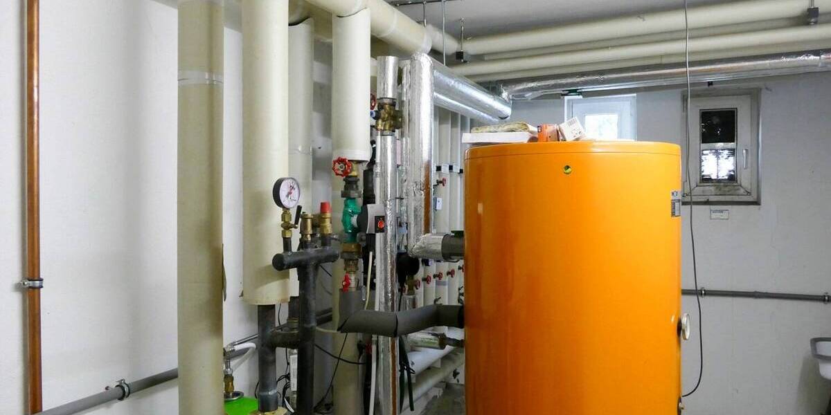 Etagenwohnung Greiz Irchwitz - 2 Zimmer, 64 m&sup2;, 55.000&euro; | Angebot:19375611