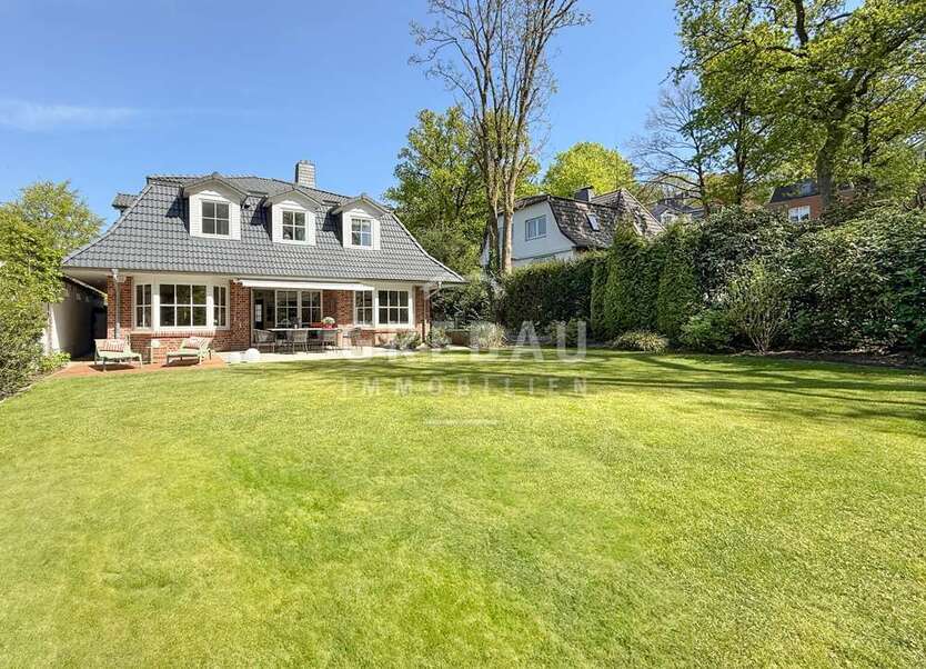 Haus zum Kaufen in Hamburg Blankenese 2.575.000 € 208 m²