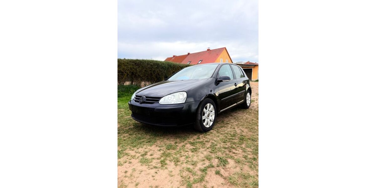 VW Golf 125.970 km 4.500 &euro; Rossin 17398