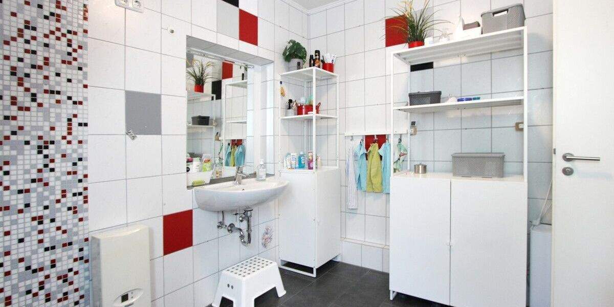 Mehrfamilienhaus, Wohnhaus Barmstedt - 9 Zimmer, 529.000&euro; | Angebot:24558072