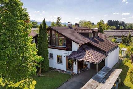 Haus Raubling Pfraundorf - 7 Zimmer, 241 m&sup2;, 1.090.000&euro; | Angebot:25689913