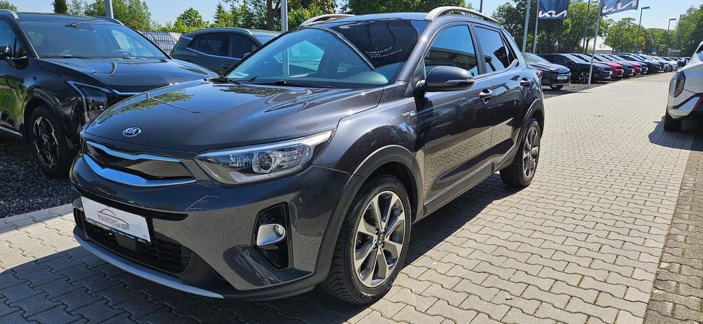 Kia Stonic 34.880 km 17.790 &euro; Bedburg-Hau 47551