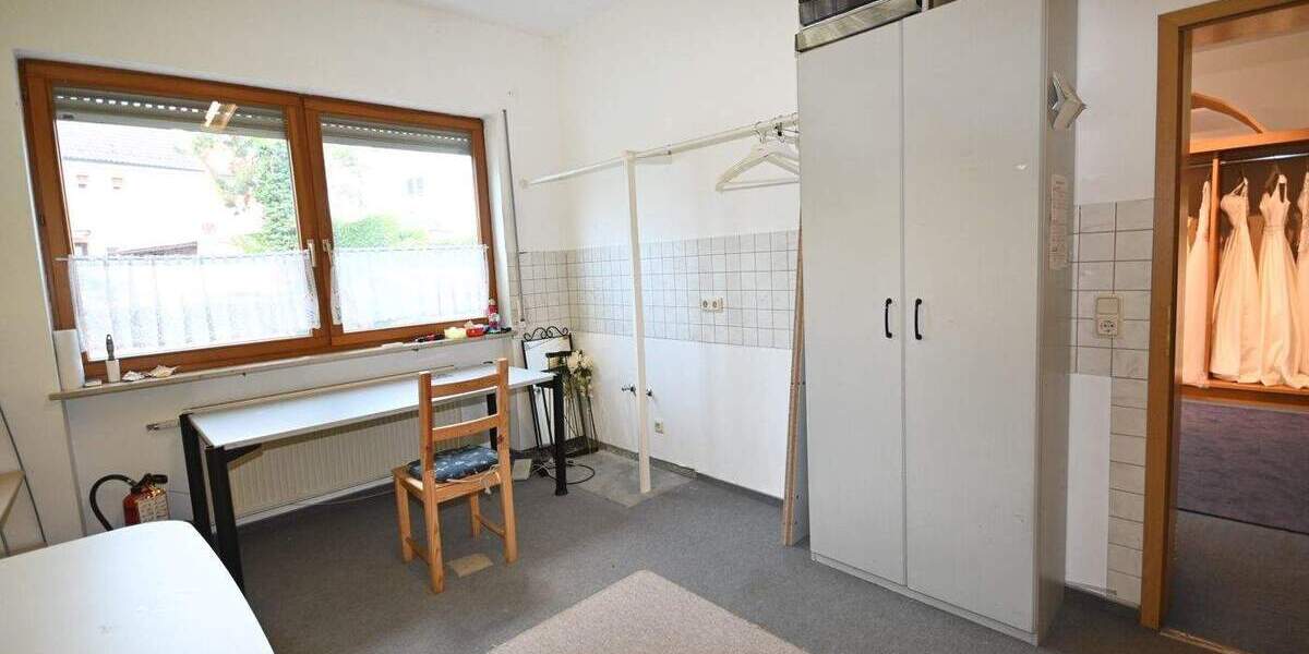 Gewerbeobjekt Neumarkt in der Oberpfalz Neumarkt - 259.000&euro; | Angebot:25663154