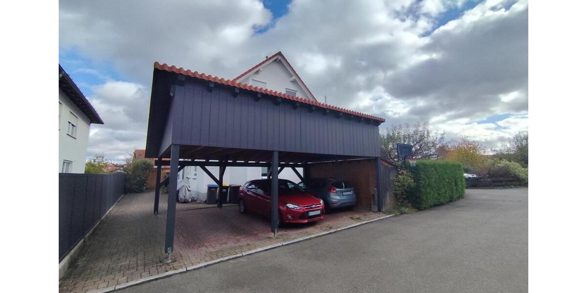 Doppelhaushälfte - frisch saniert und renoviert - super Lage 7.5 zimmer