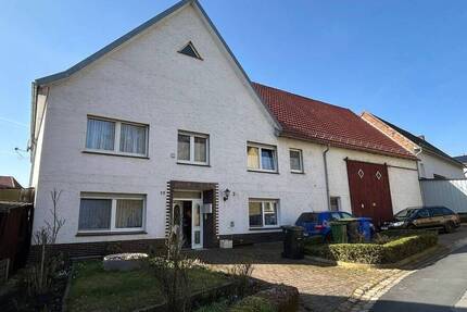 Haus Warburg / Menne Menne - 6 Zimmer, 260 m&sup2;, 199.000&euro; | Angebot:26715254