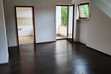 3 Zi 72 m2 Maisonette Whg Balkone Garage Erlangen vermietet