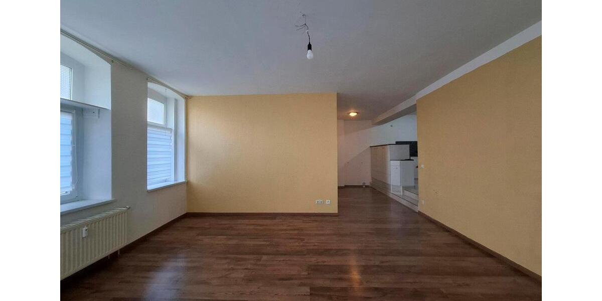 Erdgeschoßwohnung Hohenstein-Ernstthal Ernstthal - 2 Zimmer, 68 m&sup2;, 60.000&euro; | Angebot:26728587