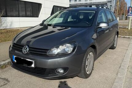 VW Golf 169.000 km 4.950 &euro; Augsburg 86156