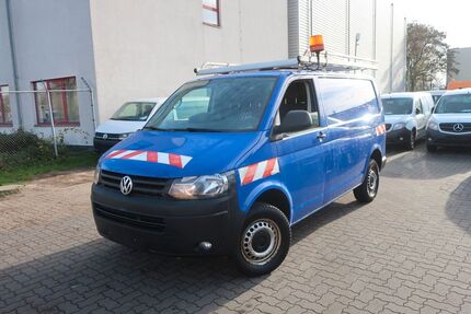 VW T5 Transporter 282.954 km 12.300 € Hannover 30179
