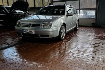 VW Golf 360.000 km 2.500 &euro; Freisen 66629