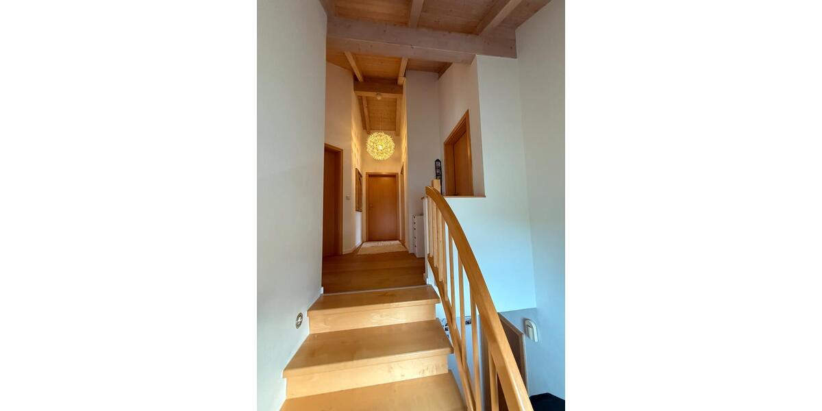 Einfamilienhaus Pfarrkirchen - 8 Zimmer, 176 m&sup2;, 555.000&euro; | Angebot:26766113