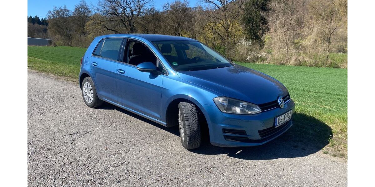 VW Golf 98.500 km 7.700 &euro; starzach 72181