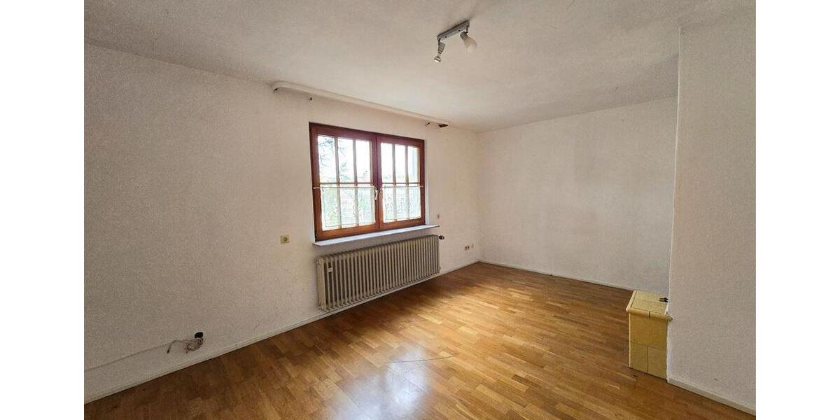 Einfamilienhaus Sinsheim - 6 Zimmer, 135 m&sup2;, 1.500&euro; | Angebot:26399280