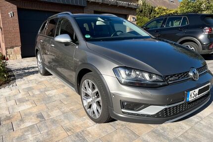 VW Golf 157.000 km 13.750 &euro; Zierenberg 34289