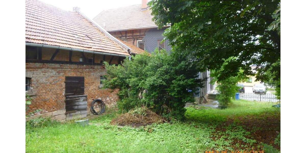 Bauernhaus, Landhaus Erbenhausen Schafhausen - 8 Zimmer, 218 m&sup2;, 86.000&euro; | Angebot:25796111