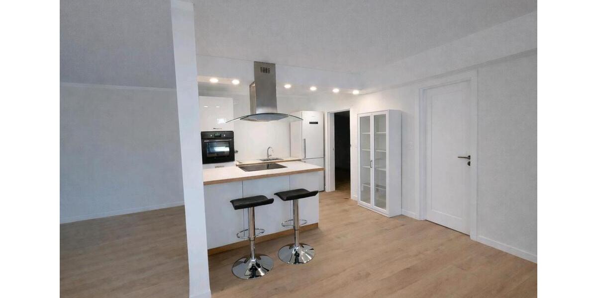 Etagenwohnung Bernhardswald - 2 Zimmer, 44 m&sup2;, 680&euro; | Angebot:25918868