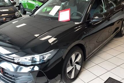VW Passat Variant 39.200 km 27.990 &euro; Monschau (bei Aachen) 52156