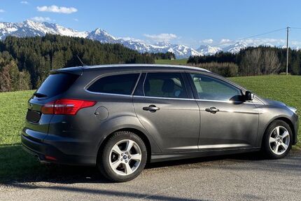 Ford Focus 103.000 km 11.900 &euro; Sonthofen 87527