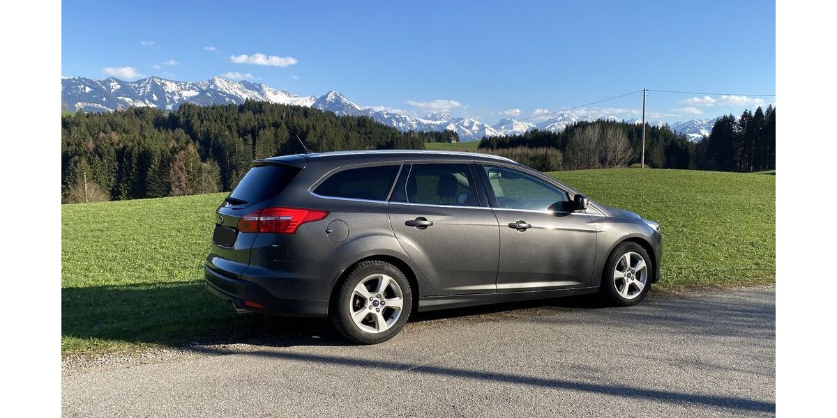 Ford Focus 103.000 km 11.900 &euro; Sonthofen 87527