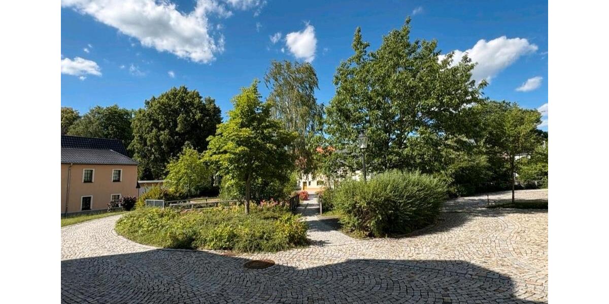 Erdgeschoßwohnung Oederan - 3 Zimmer, 84 m&sup2;, 836&euro; | Angebot:26413680