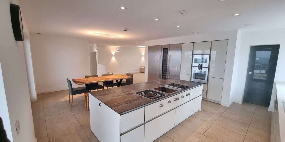 Haus zum Mieten in Leimen 3.500 € 320 m² 10 zimmer