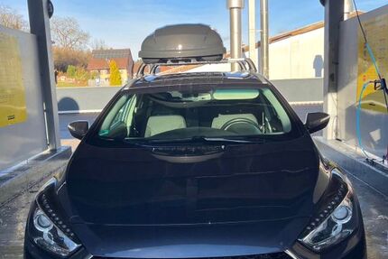 Hyundai i40 76.000 km 13.200 &euro; Kämpfelbach 75236