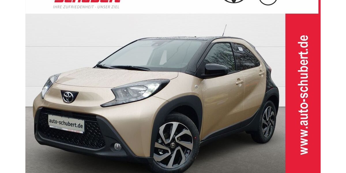 Toyota Aygo (X) 5.700 km 16.980 &euro; Kassel 34125