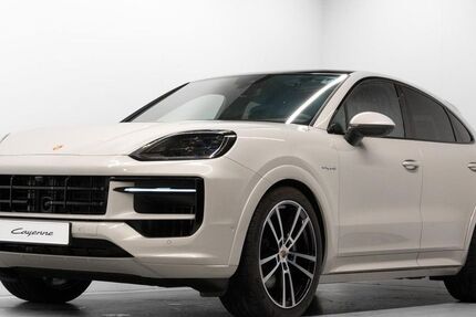 Porsche Cayenne 1.500 km 154.090 &euro; Maastricht-Airport 