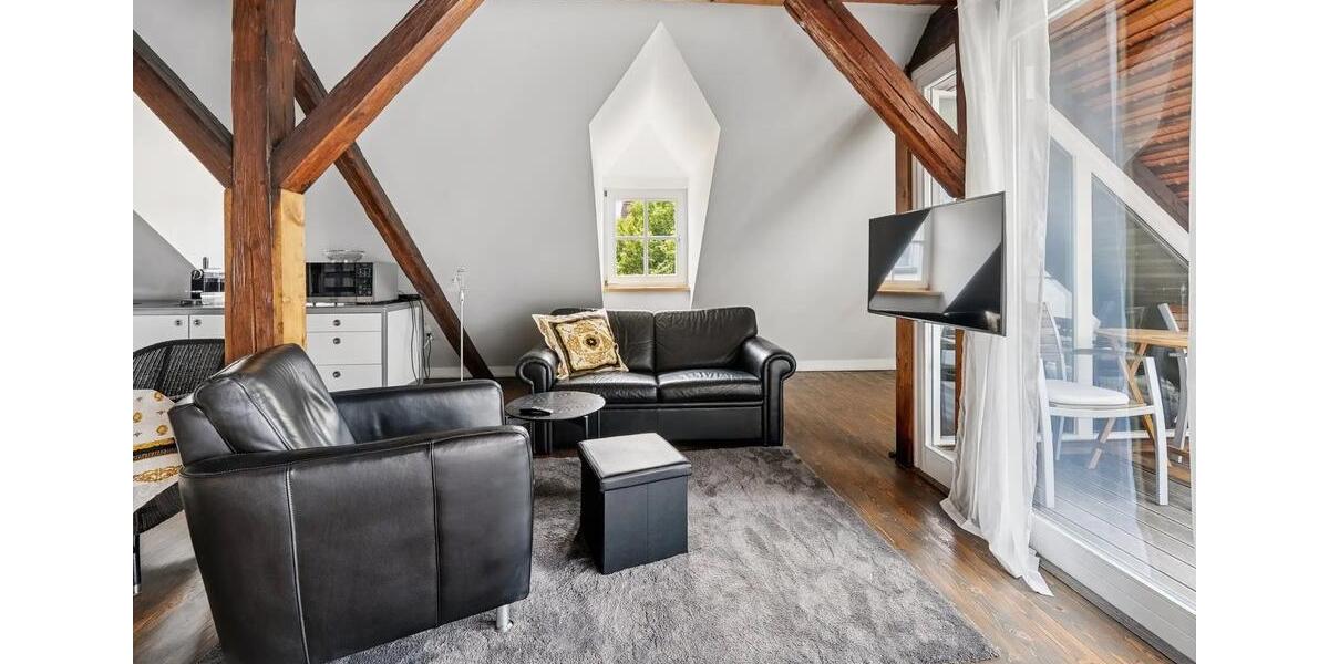 Einfamilienhaus Bayreuth City - 9 Zimmer, 301 m&sup2;, 1.145.000&euro; | Angebot:26019275