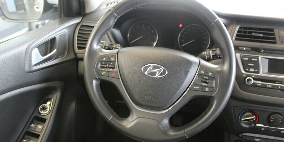 Hyundai i20 1.0 - Klima - 111.957 km 8.980 &euro; Euskirchen 53881