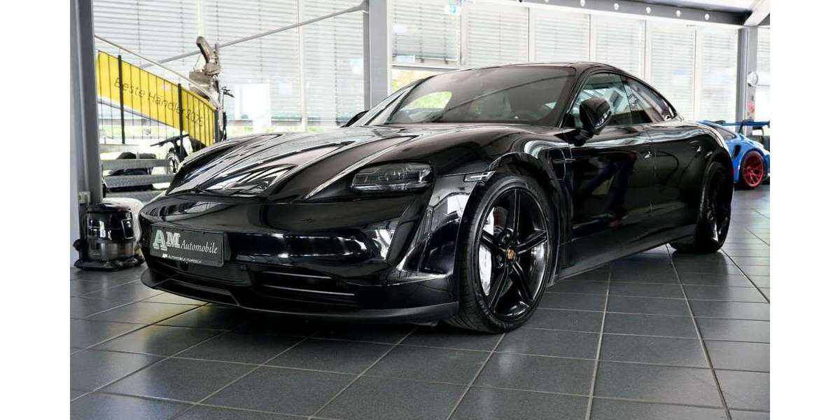 Porsche Taycan 107.800 km 53.800 &euro; München 81829