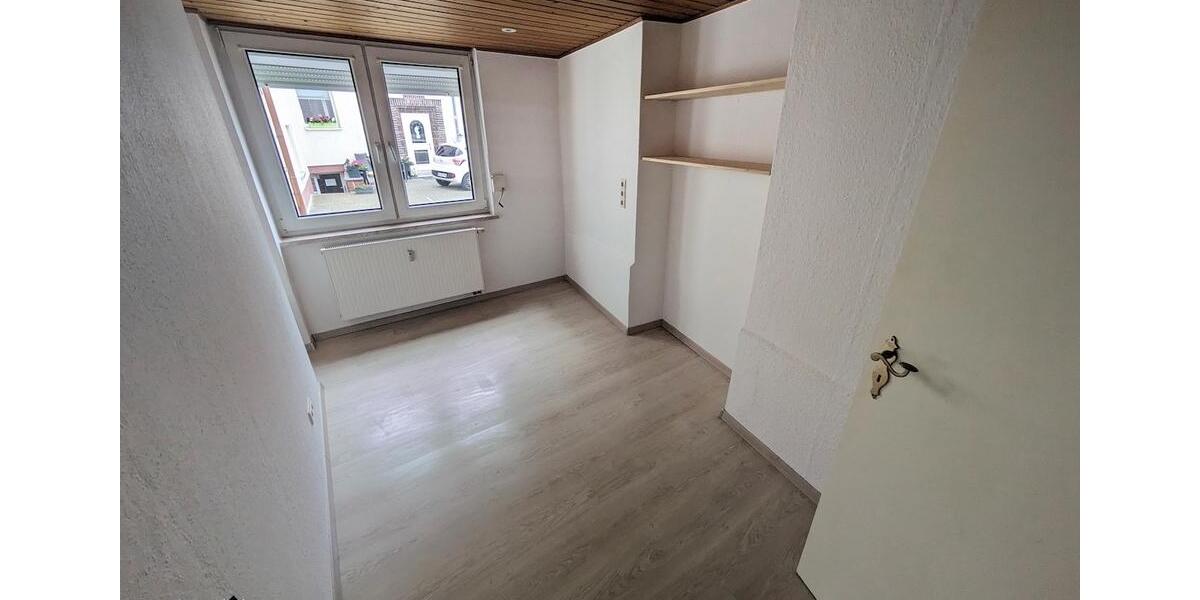 Erdgeschoßwohnung Eilenburg - 4 Zimmer, 104 m&sup2;, 572&euro; | Angebot:26008192