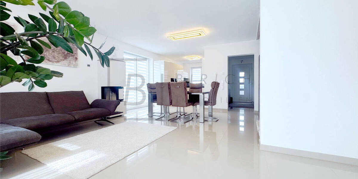 Doppelhaushälfte Bad Schussenried - 5 Zimmer, 138 m&sup2;, 530.000&euro; | Angebot:26331894