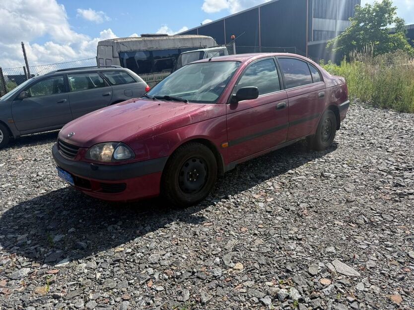 Toyota Avensis 325.000 km 1.690 € Sottrum 27367