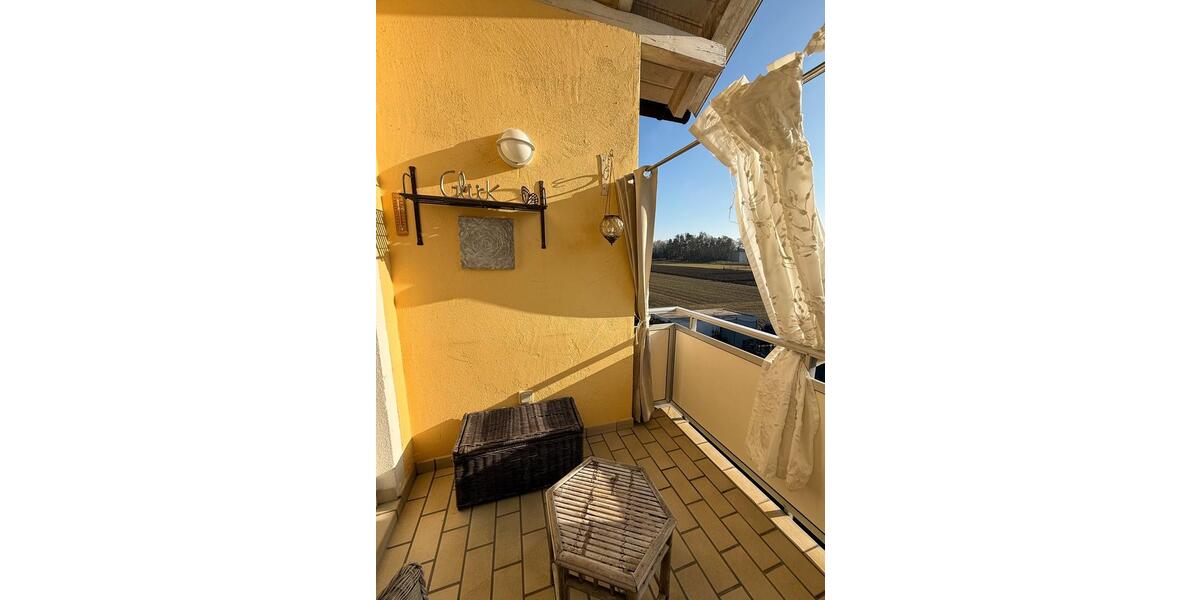 Dachgeschoßwohnung Erding - 3 Zimmer, 68 m&sup2;, 1.400&euro; | Angebot:24829077