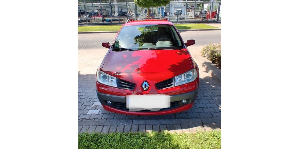 Renault Megane 96.520 km 3.590 &euro; Nürnberg 90491