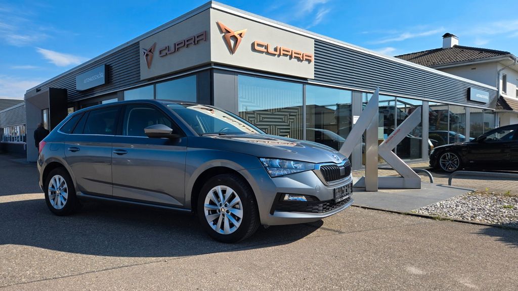 Skoda Scala 11.800 km 21.700 &euro; Weidenstetten 89197